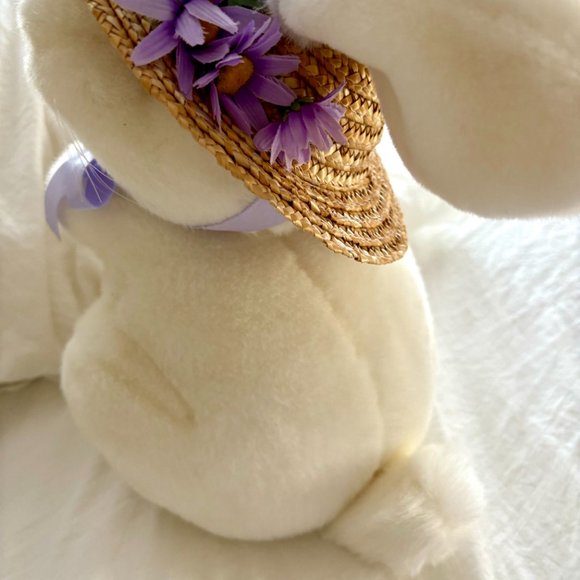Vintage Easter A&A Bunny Rabbit Plush White Floppy Friends Stuffed Animal - Picture 4 of 8